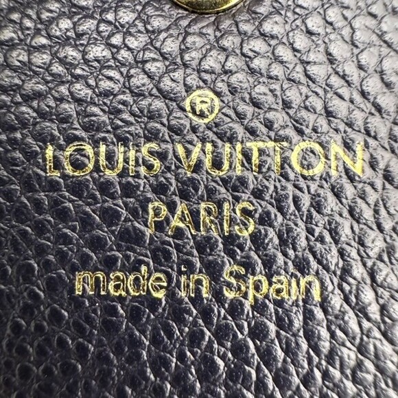 LOUIS VUITTON Brown Monogram Wallet - Picture 4 of 9